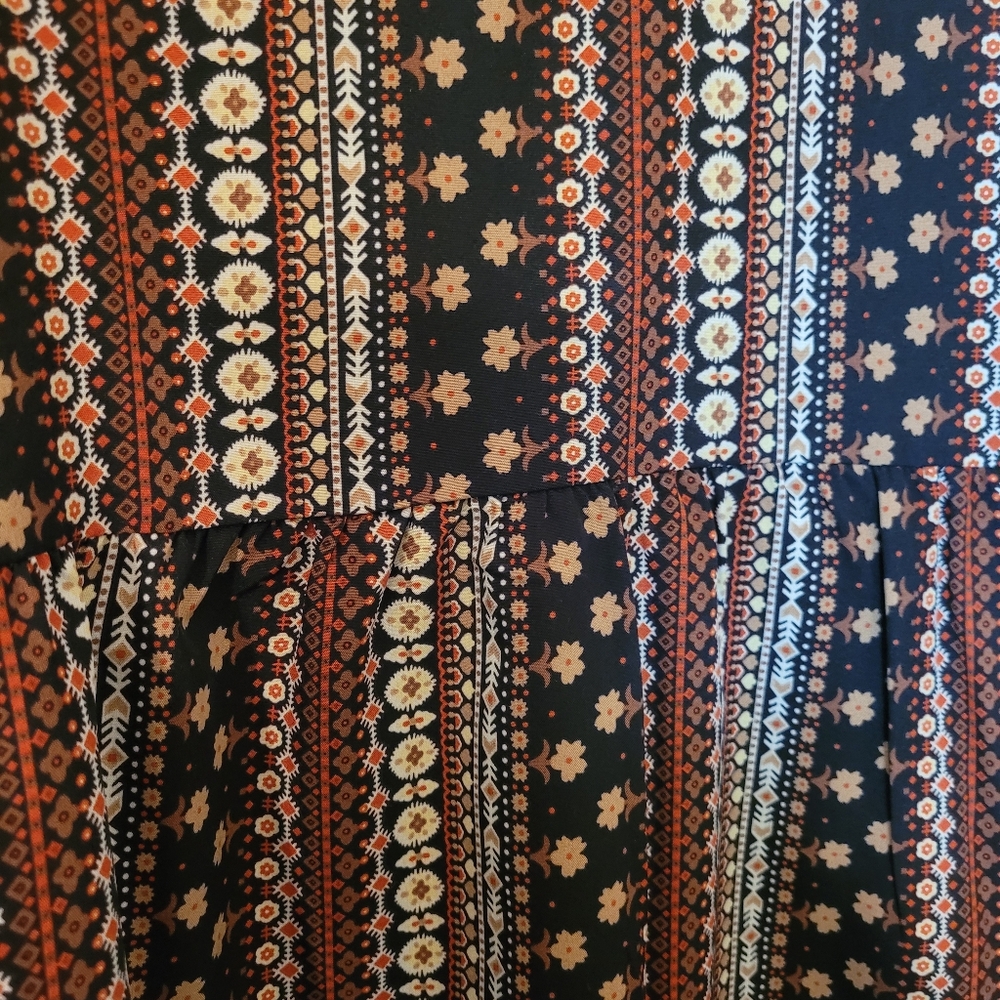 EMERY ROSE Plus Patterned Short Sleeve Top - Picture 4 of 4